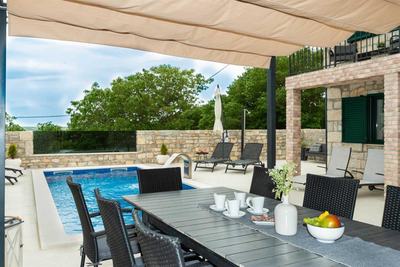 Stone Villa Didovi Snovi With Heated Pool Lisane Ostrovicke Exterior foto