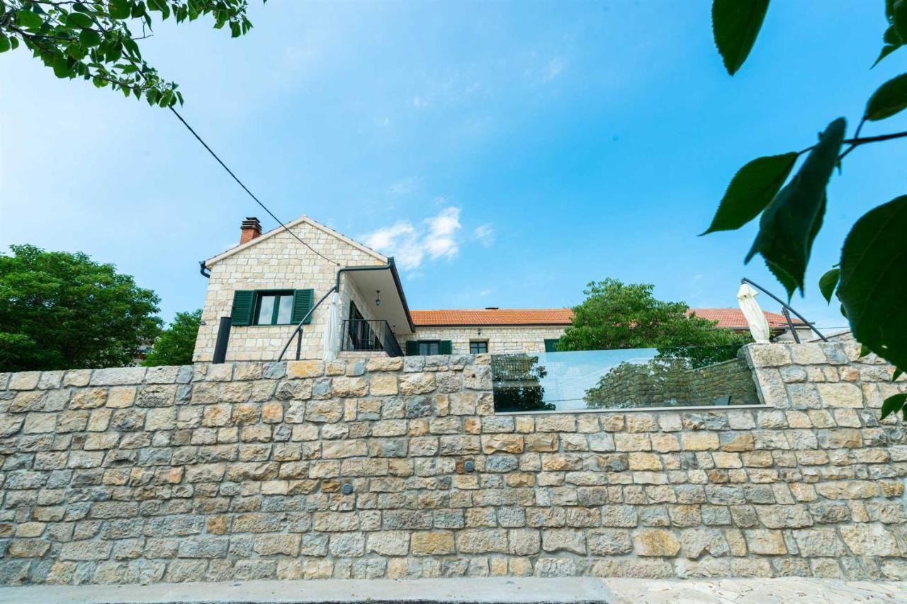 Stone Villa Didovi Snovi With Heated Pool Lisane Ostrovicke Exterior foto